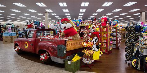 Buc-ees alabama - Oct 27, 2022 · Buc-ee's, a Texas-based gas station, newest gas station in Athens, Alabama is set to open on November 21, according to a news release. Customers can go into the store starting at 6 a.m. on the ... 